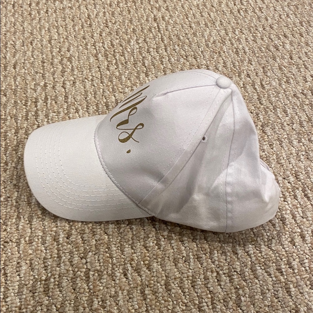 Mr. And Mrs. Hats Black and White Hats Set of 2 - Picture 7 of 11